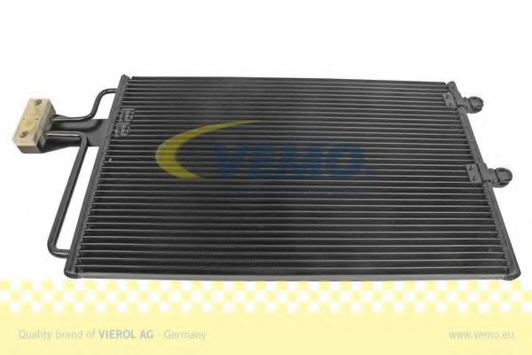 Imagine Condensator, climatizare VEMO V22-62-0004