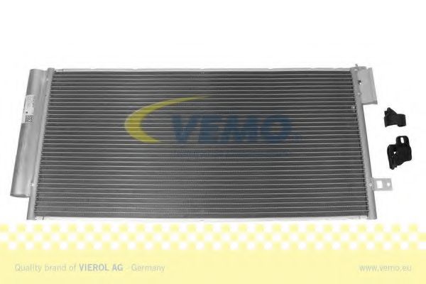 Imagine Condensator, climatizare VEMO V40-62-0033